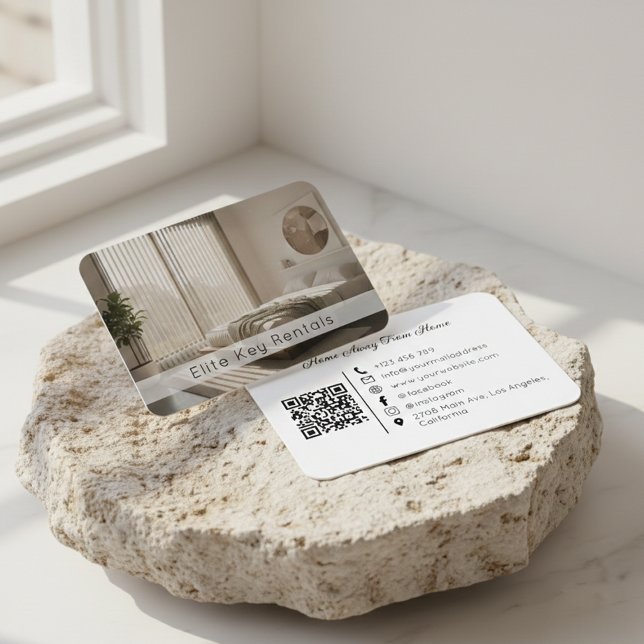 Modern Vacation Rental Resort Photo QR Code Visitkort (Skapare uppladdad)