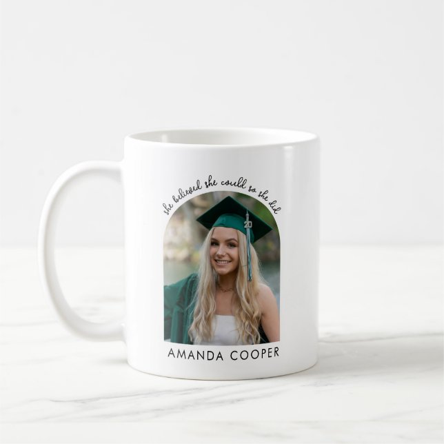 Modern välvd ram Anpassad examensfoto Kaffemugg (Vänster)