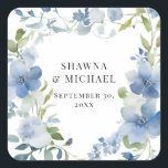 Modern vårblomster blå vit akvarell bröllop fyrkantigt klistermärke<br><div class="desc">BRÖLLOPSFÖRMÅNER STICKERS eller kuvertförseglingar.  
Ömt ljusblå färgad akvarell målad i en lös stil,  ljust dammig blå till marinblå blommor med salvia grönt sommar till tidig höst lövverk med de minsta antydningarna till mossgrönt.  En komplett uppsättning produkter finns tillgängliga för köp i kollektionen.  DESIGN: MSP0103</div>