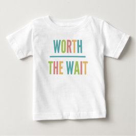 Modern värd väntan - adoption, nyfödd bebis tee