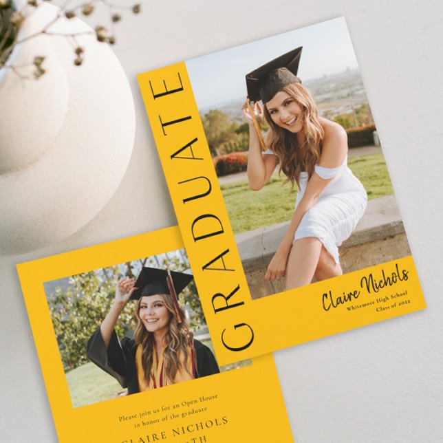 Modern Vertikal Fotexamen Inbjudningar (Modern Gold and Black Photo Graduation Invitation.)