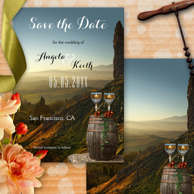 Modern vineyard eller Vin tema Spara datumkortet Spara Datumet (Save the Date card featuring two wine glasses with grapes on a barrel with a stunning landscape view)