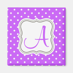 Modern violet polka dots, första namn magnet