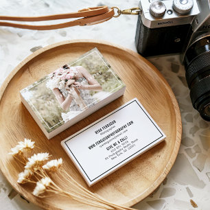 Modern vitfotografi av den minimalistiska chicen visitkort