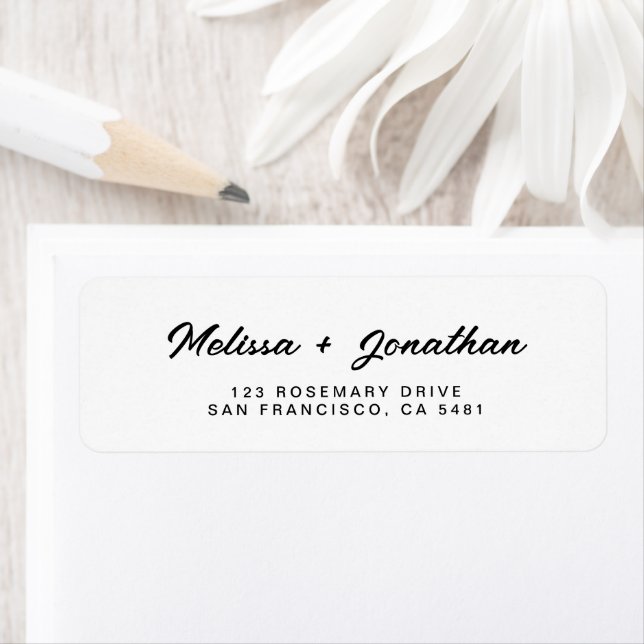 Modern White Black Script Bröllop Returadress Etikett (Insitu)