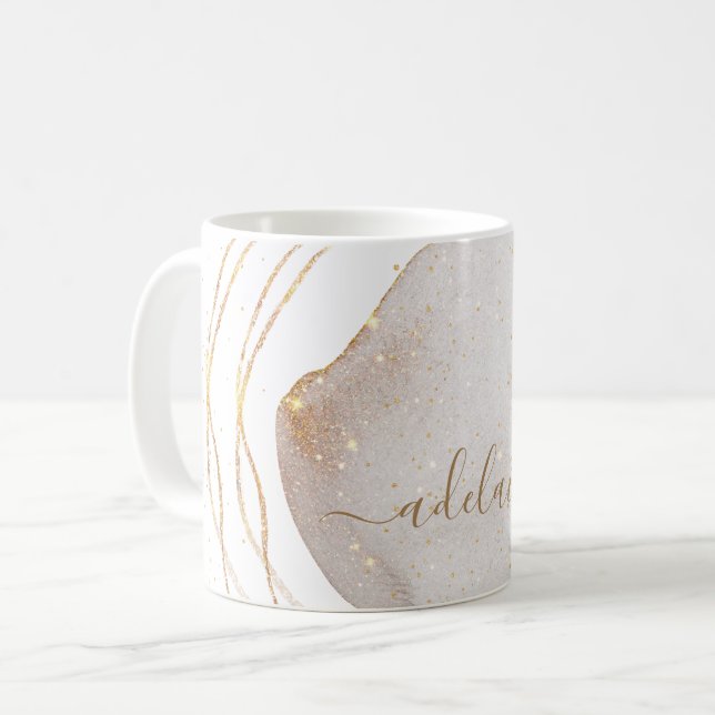 Modern White Guld Glitter Monogram-skript Namn Kaffemugg (Framsida vänster)
