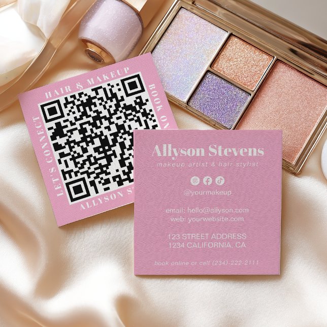 Modern White on Pink Bold QR Code Hair & Makeup Fyrkantigt Visitkort (Modern White on Pink Bold QR Code Hair & Makeup Square Business Card)
