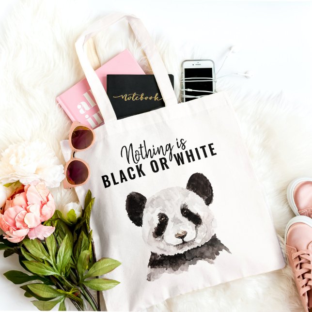 Modern ynklig panda svart och vit med citat tygkasse (Skapare uppladdad)