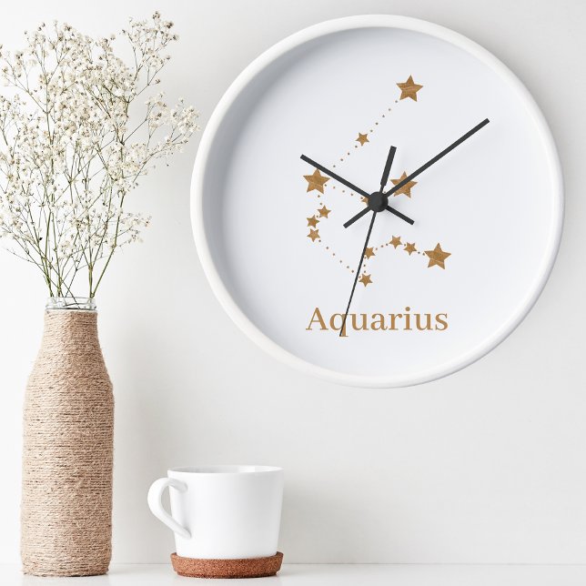 Modern Zodiac Sign Guld Aquarius | INSLAG LUFT Rund Klocka (Skapare uppladdad)
