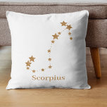 Modern Zodiac Sign Guld Scorpius | INSLAG VATTEN Kudde<br><div class="desc">Modern Zodiac Sign Guld Scorpius | INSLAG VATTEN</div>