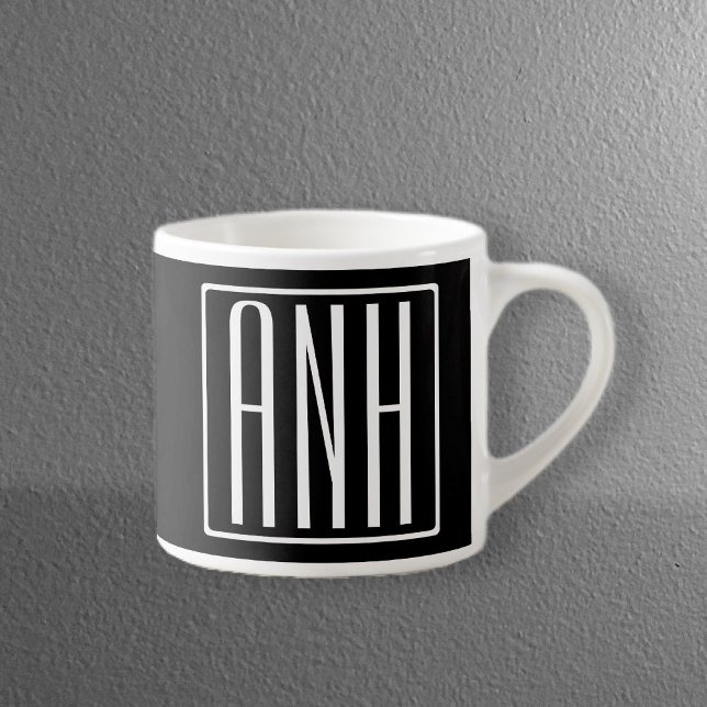 Moderna 3 initialer monogram | Vit på svart Espressomugg (Skapare uppladdad)