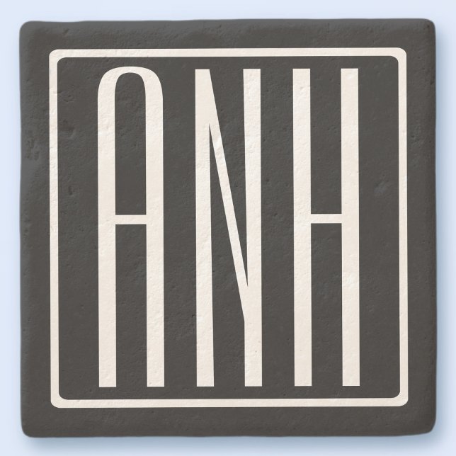 Moderna 3 initialer monogram | Vit på svart Underlägg Sten (Skapare uppladdad)
