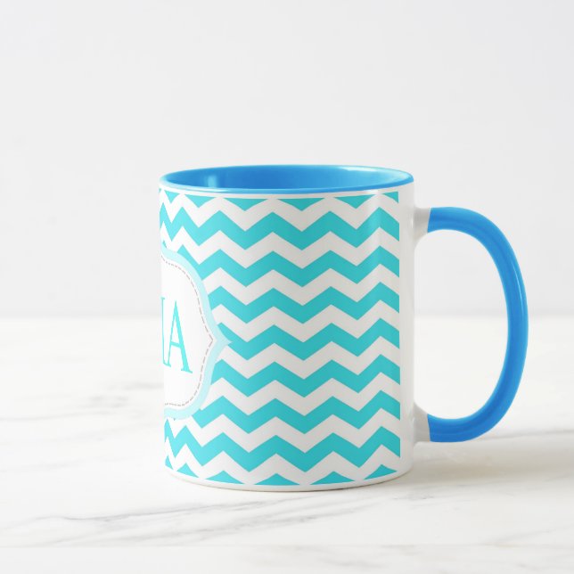 moderna akvablåa chevronränder monogram initialer mugg (Höger)