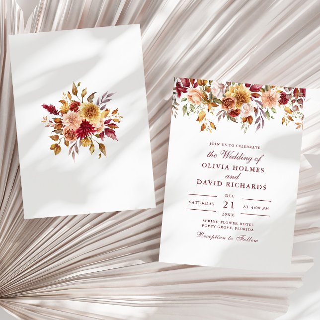 Moderna Brända Orange Terrakotta Vildblommor Bröll Inbjudningar (Modern Burnt Orange Terracotta Wildflowers Wedding Invitation on a sunny neutral dry palm leaf.)