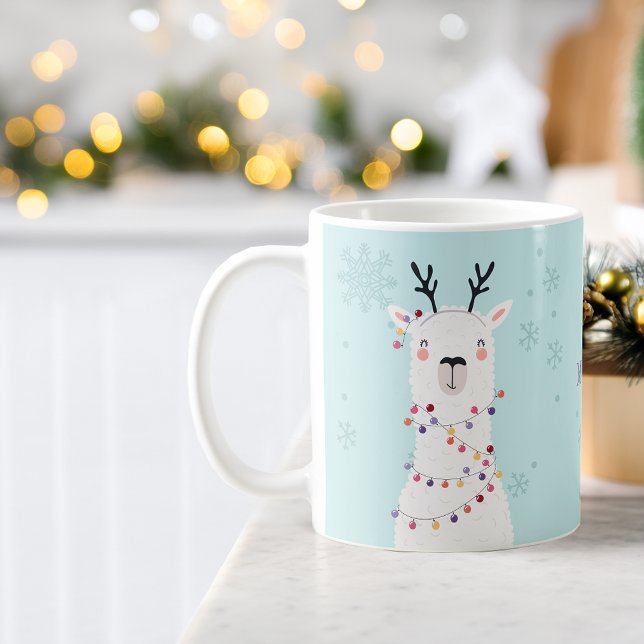 Moderna festliga julbelysningar Lama namn Kaffemugg (Modern Festive Christmas Lights Llama Name Coffee Mug)