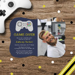 Moderna Game Over Foto Sällskapsfest Inbjudningar<br><div class="desc">Fira med stil med dessa trendiga sällskapsfest inbjudningar. Designen är enkel att anpassa med din egen text och din familj och vänner kommer att vara glada när de får dessa fantastiska fest inbjudningar.</div>