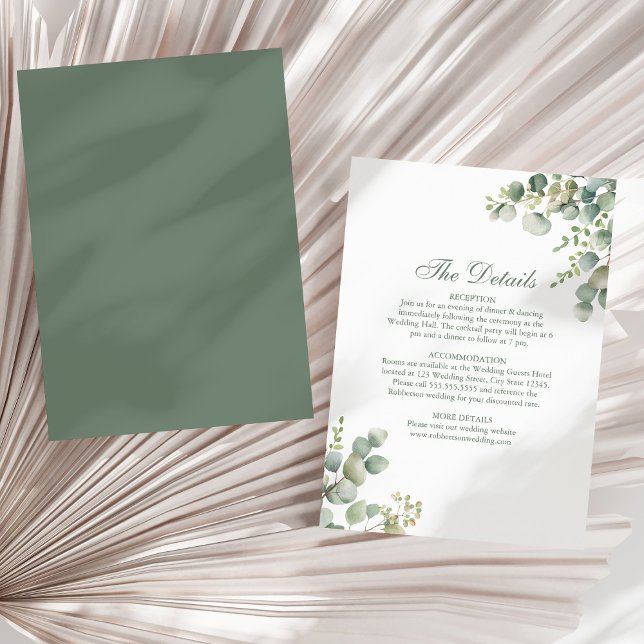 Moderna grönskans eukalyptus bröllopsdetaljkort inbjudningar (Modern Greenery Eucalyptus Wedding Details Card on a sunny neutral dry palm leaf.)