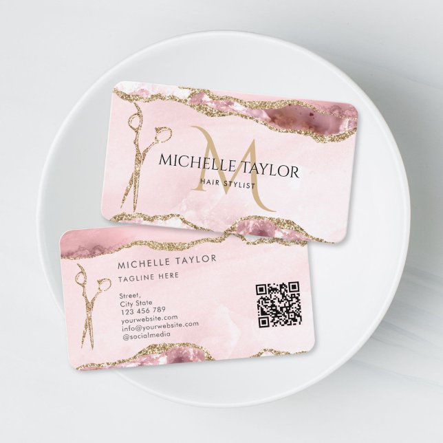 Moderna guld saxar frisör monogram QR-kod Visitkort (Modern Pink Gold Scissors Hair Stylist Monogram Business Card with QR code)