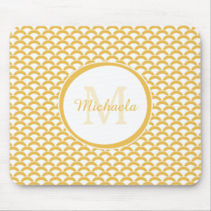 Moderna gult- och vitkammusslor Monogram och namn Musmatta