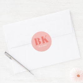 Moderna korall- och rosa monogrambröllop med djärv runt klistermärke
