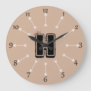 Moderna moderiktiga bohemiska vitpilar stor klocka