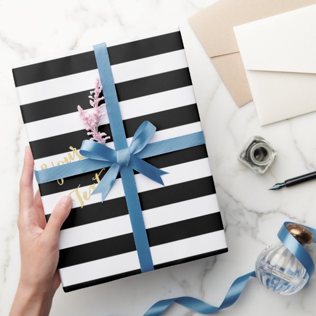 Moderna svarta vita ränder Elegant guld text prese Presentpapper (Gifting)