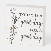 Moderna träblock för lantbrukare