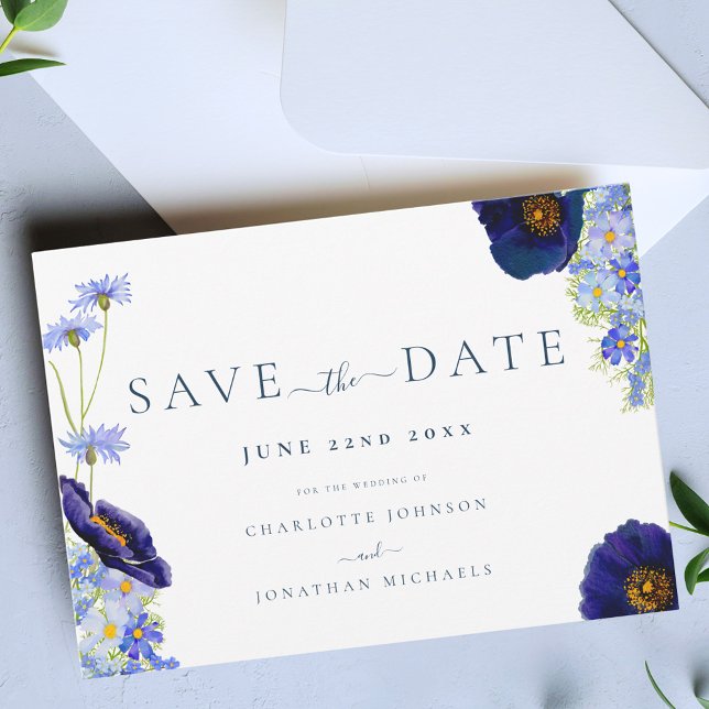 Moderna Vilda Blå Bröllop Spara Datumet (Elegant wildflower watercolor blue wedding save the date invitation boho Garden meadow flowers)