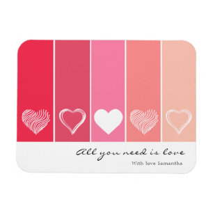 Moderna vita hjärtan röd och rosa rand Valentine Magnet