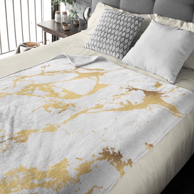 Modernt abstrakt mönster i oäkta guldnyanser fleecefilt (Gold Marble Pattern Personalized Fleece Blanket)