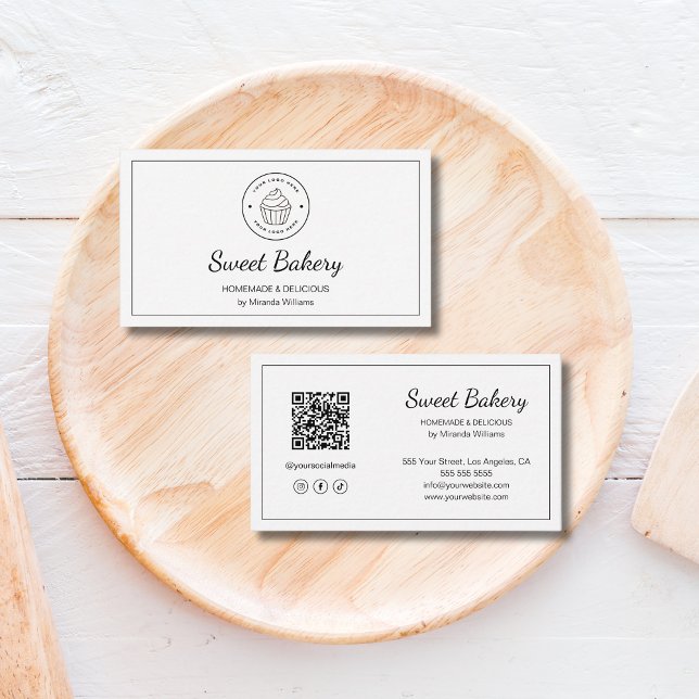 Modernt bagerilogo QR Sociala medier Vit Visitkort (Modern Bakery Logo QR Social Media White Business Card)