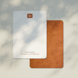 Modernt brunt läder monogram & namn anteckningskort