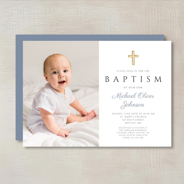 Modernt dammigt blå kors pojke foto dop inbjudningar (Modern Dusty Blue Cross Boy Photo Baptism Invitation)