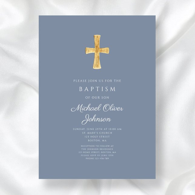 Modernt dammigt blått kors pojke dop inbjudan (Modern Dusty Blue Cross Boy Baptism Invitation)