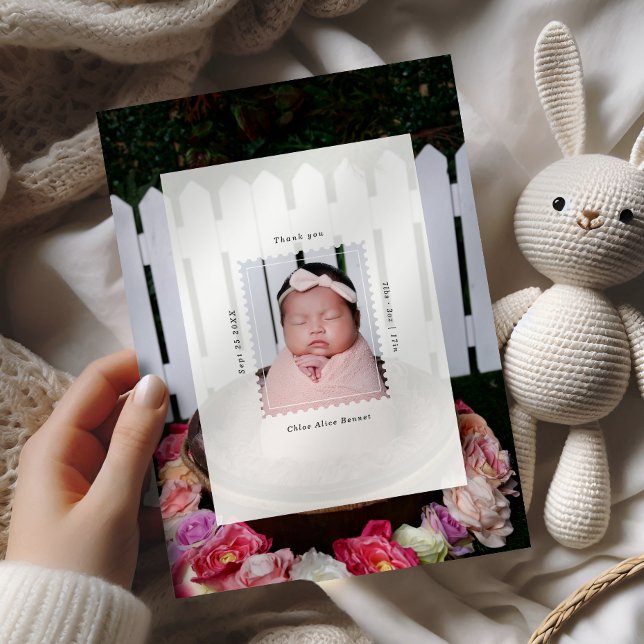 Modernt frimärke foto födelse baby tack kort (Skapare uppladdad)