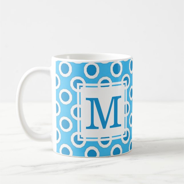 Modernt kul blå och vit stor prickar monogram kaffemugg (Vänster)