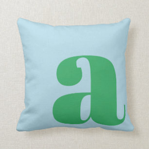 Modernt monogram initial bokstav pastellblå grön kudde