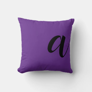 Modernt monogram Initialbokstav Kudde