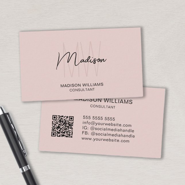 Modernt monogramlogotyp QR-kod Blush Rosa Konsult Visitkort (Modern Monogram Logo QR Code Blush Pink Consultant Business Card)