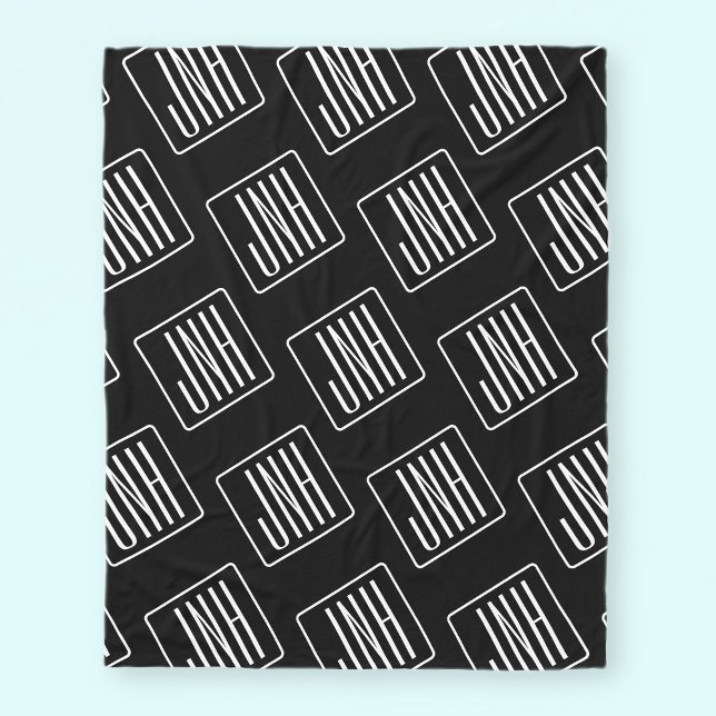 Modernt monogrammönster | Svart & Vitt Fleecefilt (Skapare uppladdad)