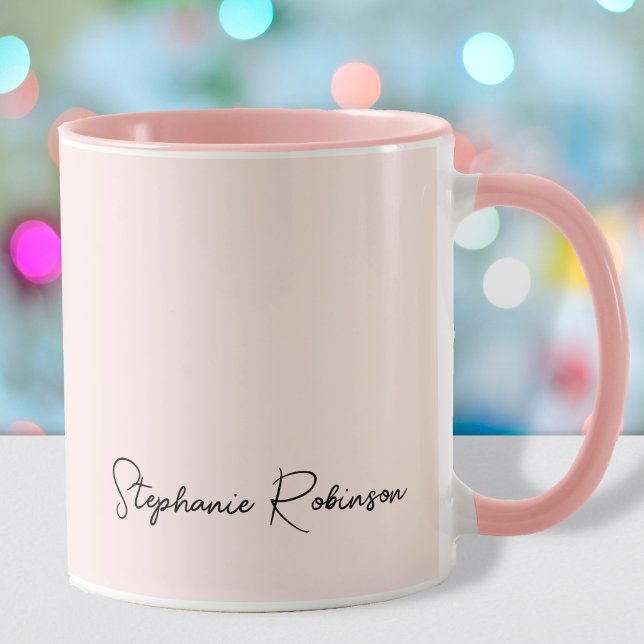 Modernt rosa monogramnamn signaturskript mugg (Skapare uppladdad)