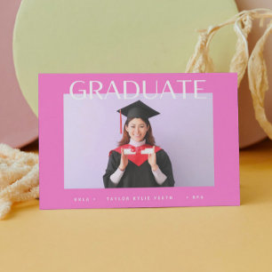 modernt shock rosa College seniorfoto student Meddelande