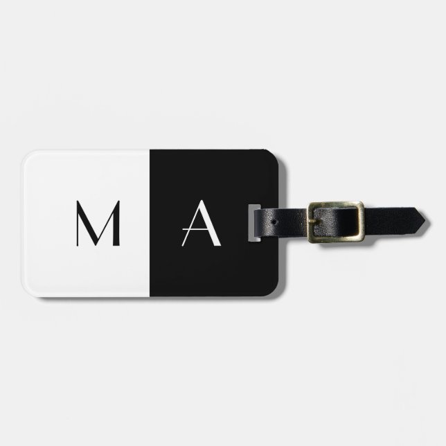 Modernt svartvitt Monogrammed Bagagebricka (Horisontell Framsida)