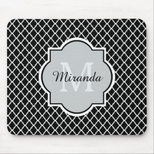 Modernt svartvitt Quatrefoil Monogrammed namn Musmatta