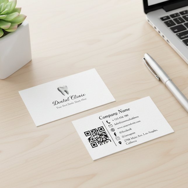 Modernt tandkliniklogotyp QR-kod  Visitkort (Skapare uppladdad)