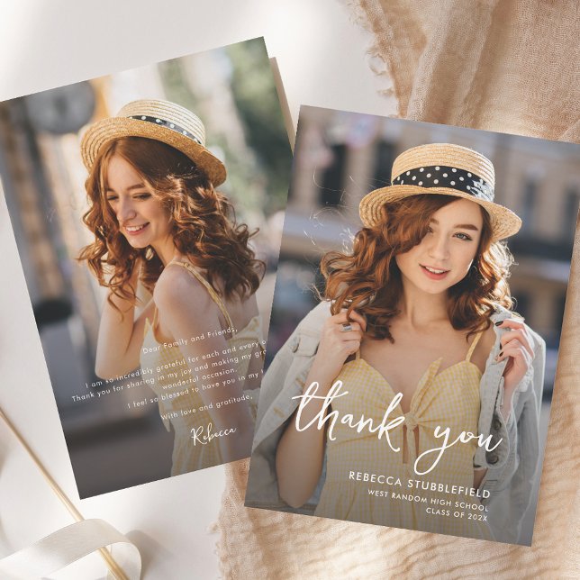 Modernt vertikalt fotexamen 2026 tack kort (Modern Vertical Photo Graduation 2025 Thank You Card)