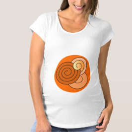 Moderskap baby har klappat upp en subtil design t-shirt