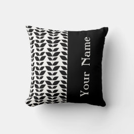 Modets design nr 12 @ GarysRetrogaraget med namn Kudde