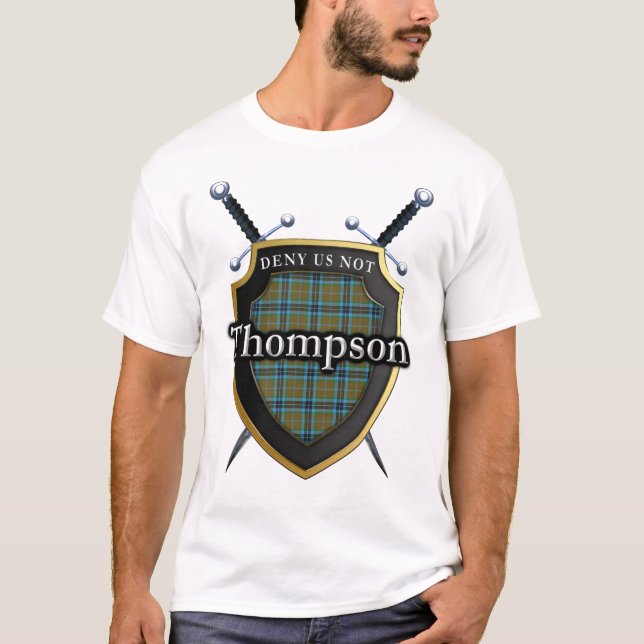 Modig klan Thompson Tartan skotsk sköld T Shirt (Framsida)
