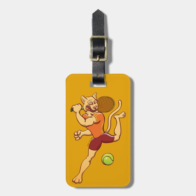 Modig puma som slår en tennisboll bagagebricka (Vertikal Framsida)